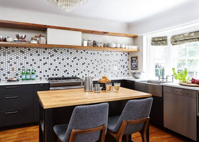 Meja Island Compact di Dapur Kecil